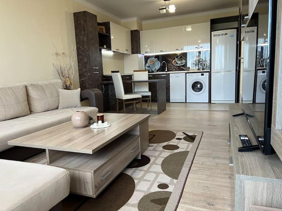 Cozy Apartment - Free Parking Plovdiv Exterior photo