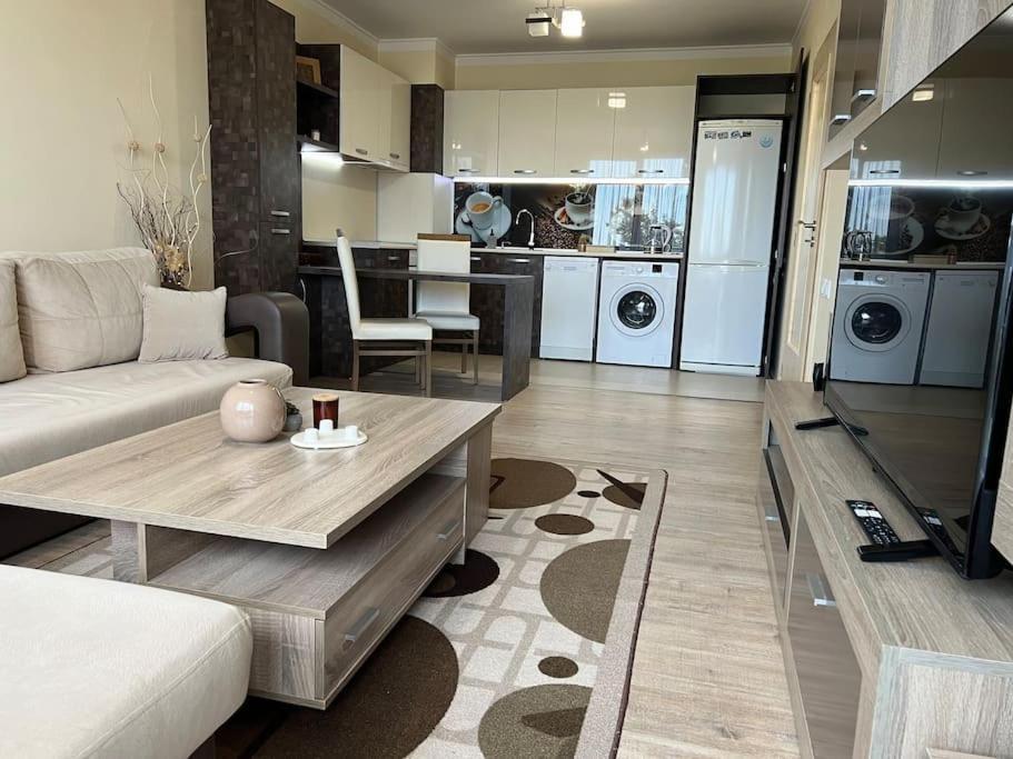 Cozy Apartment - Free Parking Plovdiv Exterior photo